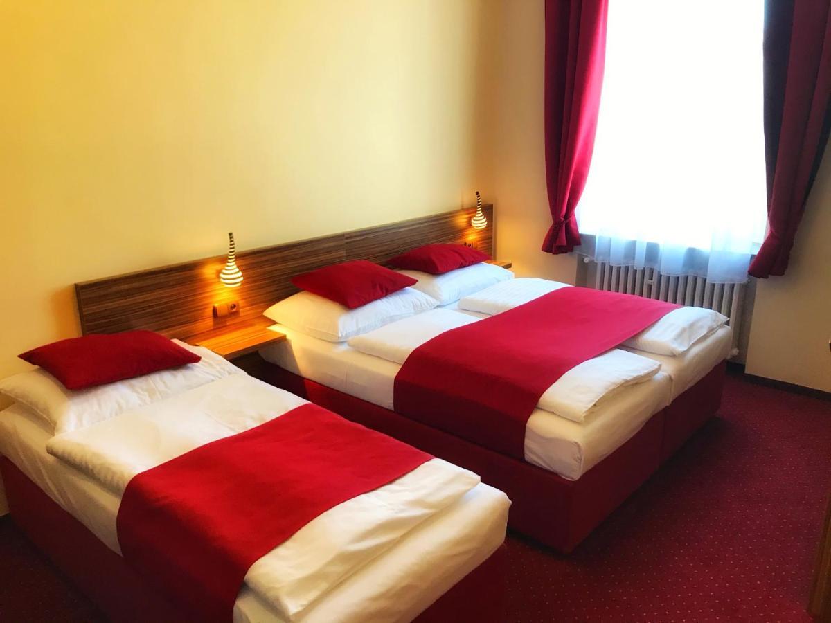 Continental Hotel