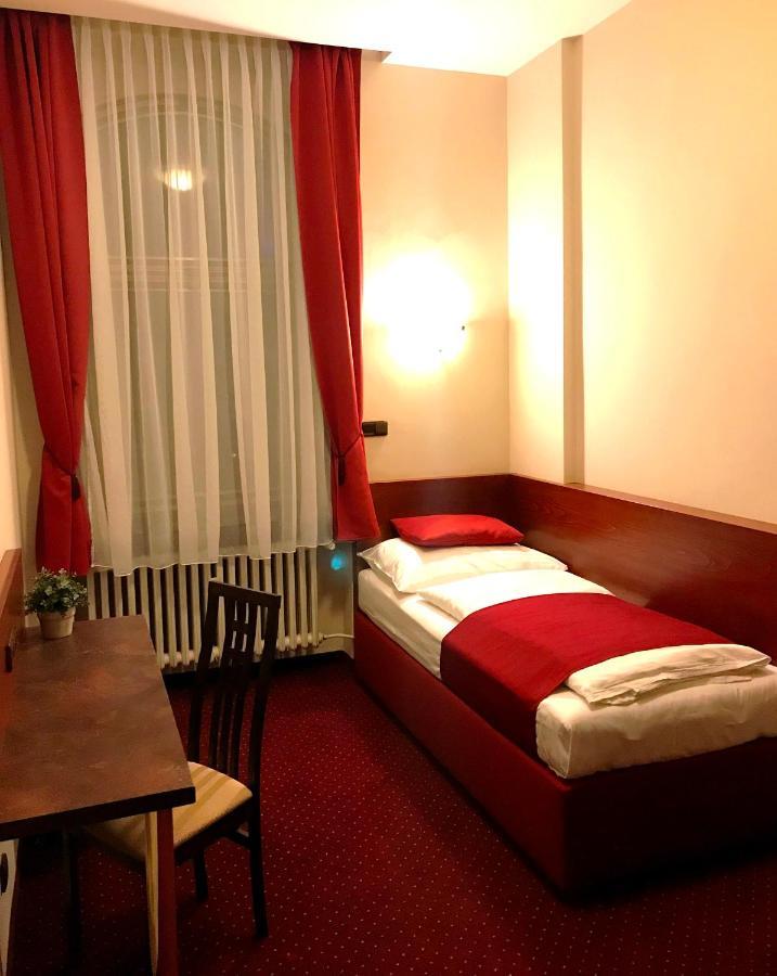 Continental Hotel