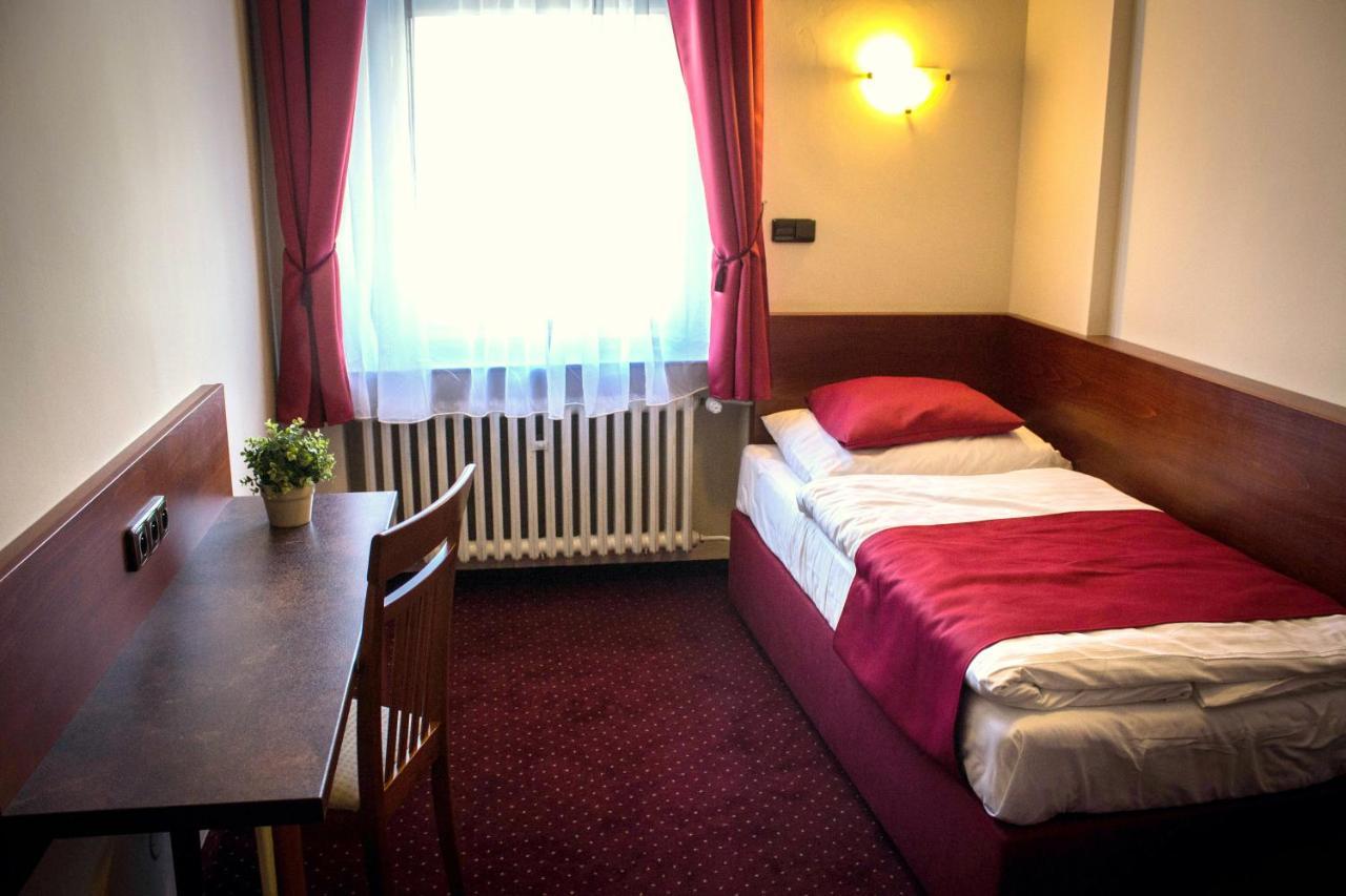 Continental 3* Plzen